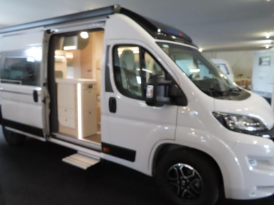 Eura Mobil Van 635 HB | Cor van den Oever Campers en Caravans