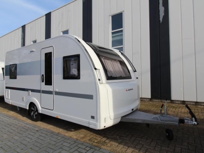 Adria Adora 472 UP Model 2023 | Cor van den Oever Campers en Caravans